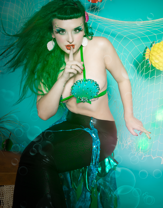 Female model photo shoot of Cassia Sparkle