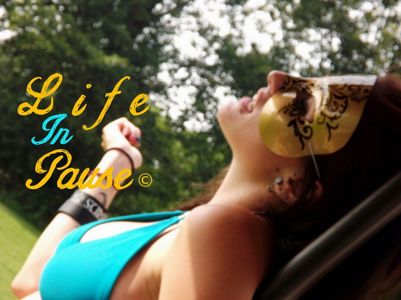 0 model photo shoot of Life In Pause © in Millersville