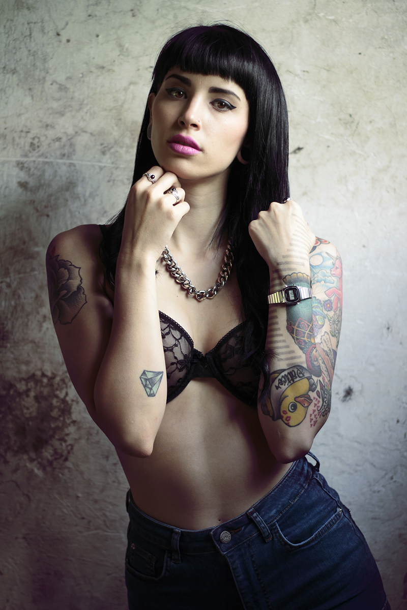 Female model photo shoot of Monica Garrido