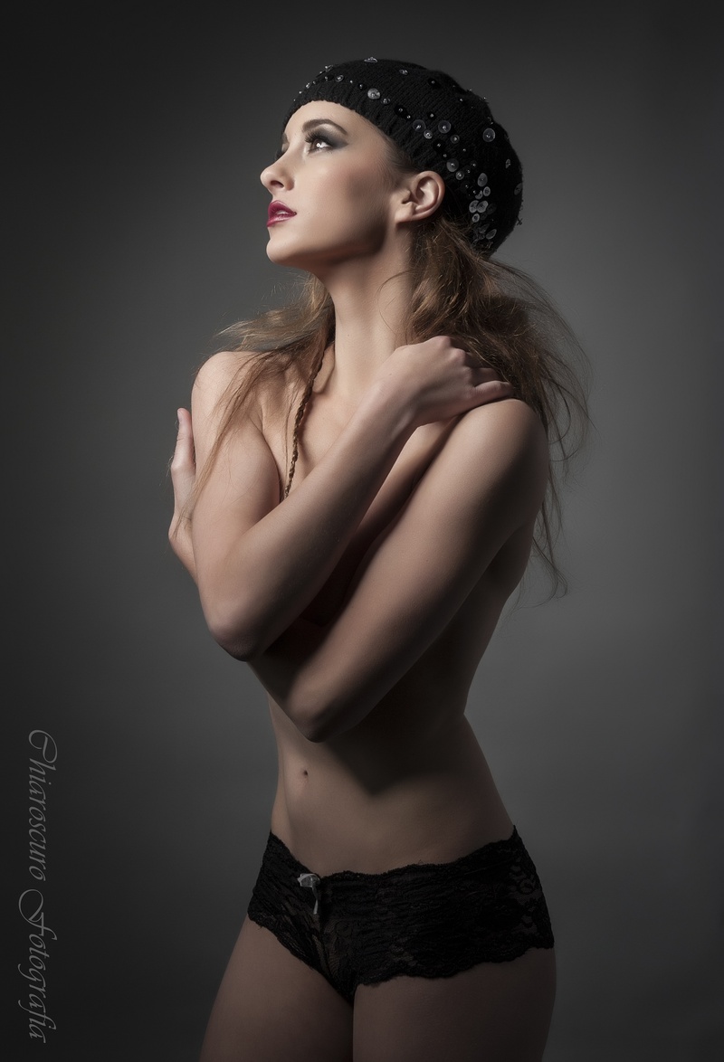 Female model photo shoot of MoriahNBoone by Chiaroscuro Fotografia in Los Angeles, CA