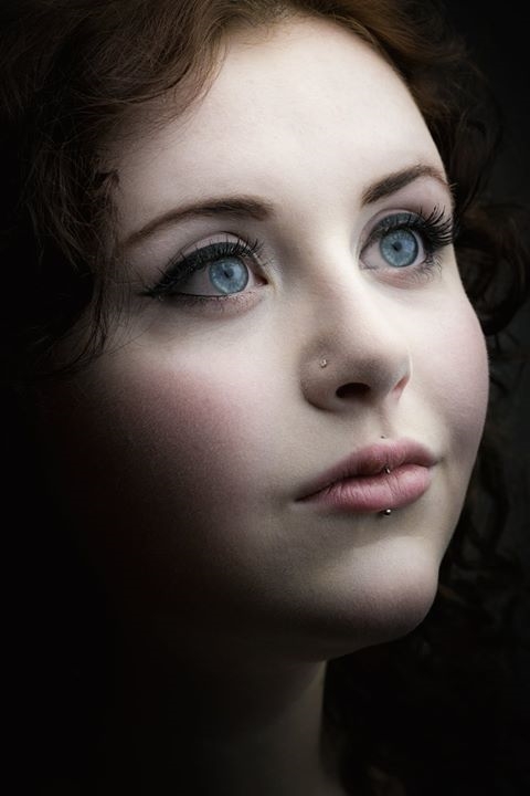 Female model photo shoot of Saffron Freya