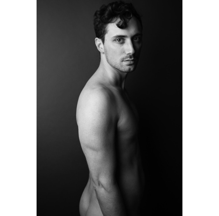 Male model photo shoot of kingjeremiah by joey_buckingham