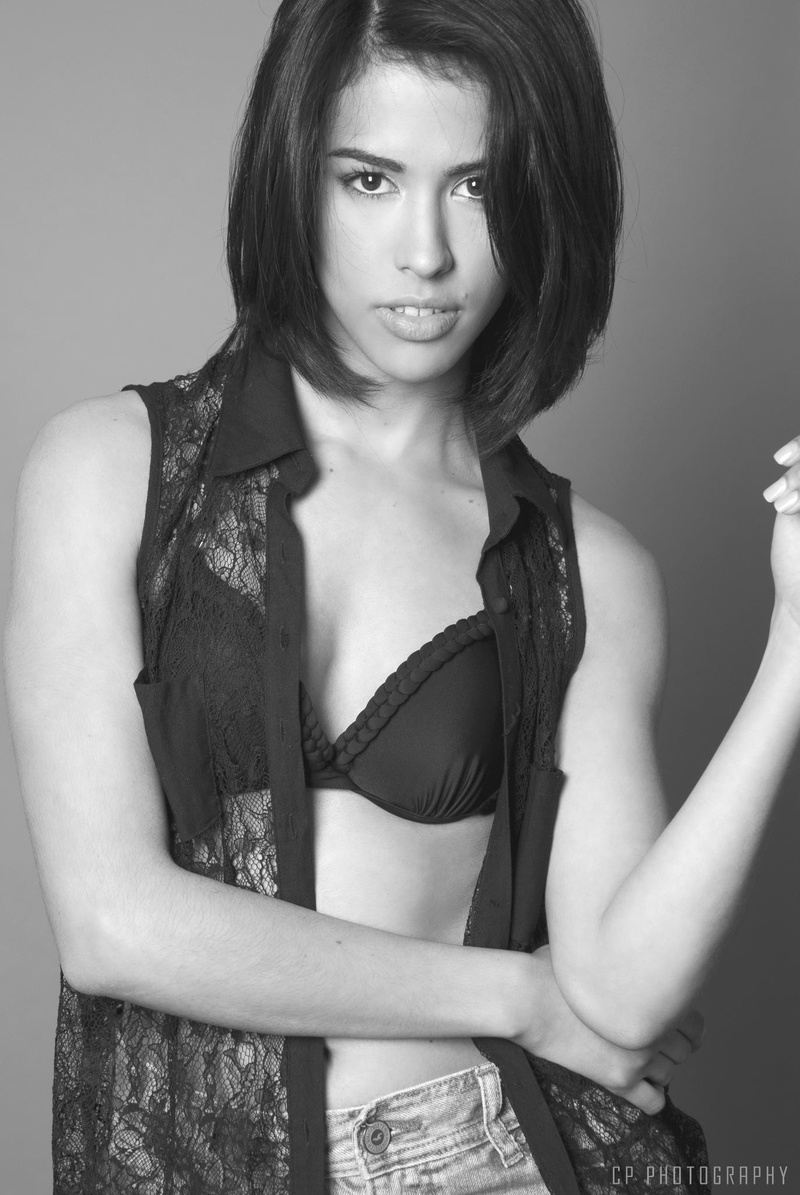 Female model photo shoot of Karina Caro