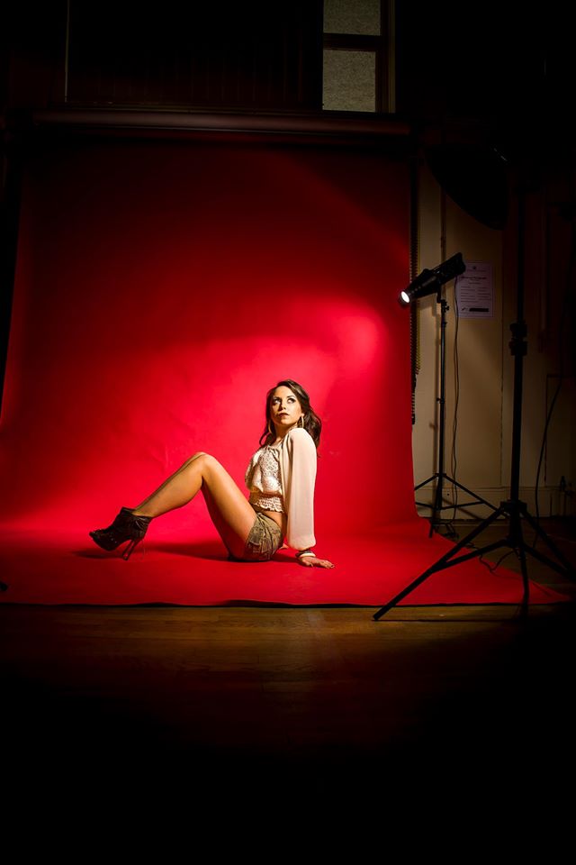 Female model photo shoot of LeanneAherne in Studio