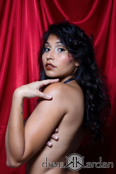Female model photo shoot of jessicakeala in honolulu, hawaii