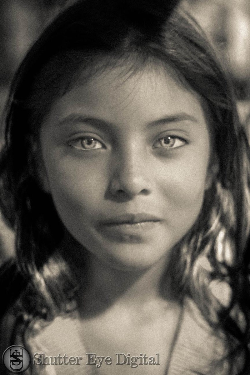 Female model photo shoot of Sed A VAsquez in ECUADOR