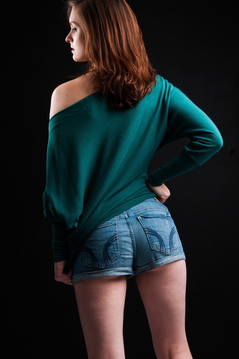 Female model photo shoot of SerenityK by detlef