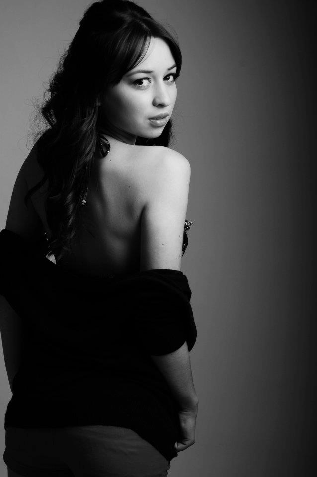 Female model photo shoot of Jordan Emily Brown