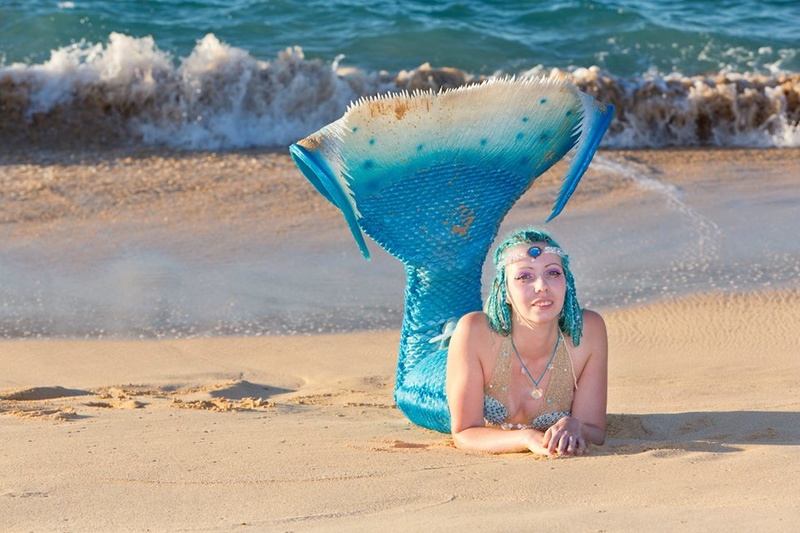 Female model photo shoot of Kitty Kyuppi by Panic Attack in Sandy Beach, Oahu, Hawaii