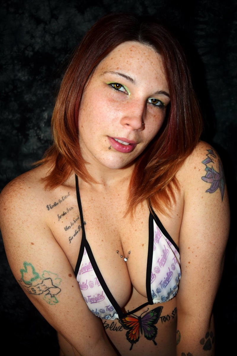 Female model photo shoot of jenni carnage in Mckees Rocks Pgh Pa