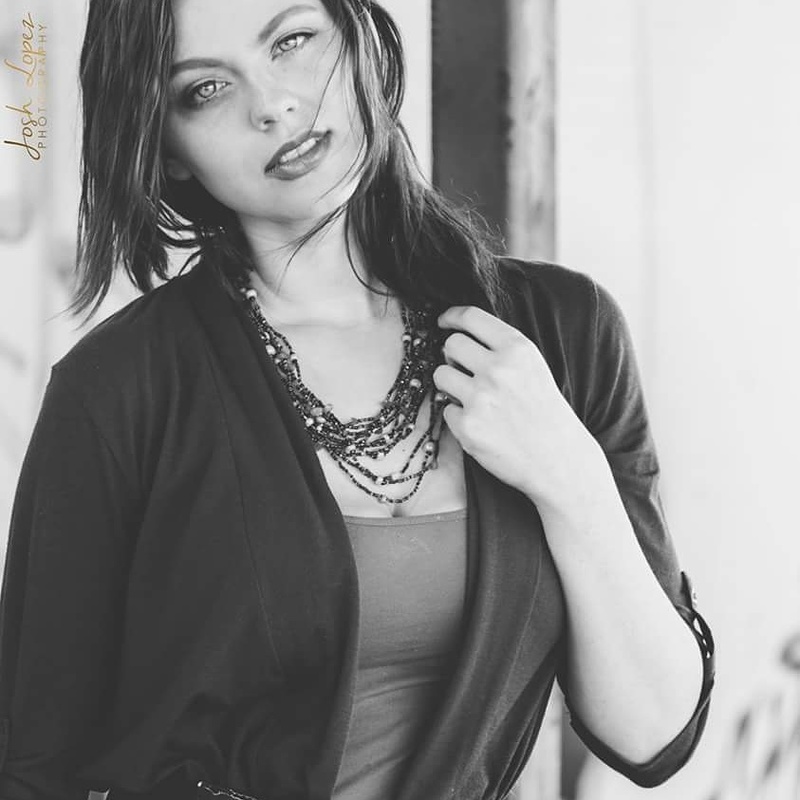 Female model photo shoot of Anika Cherie