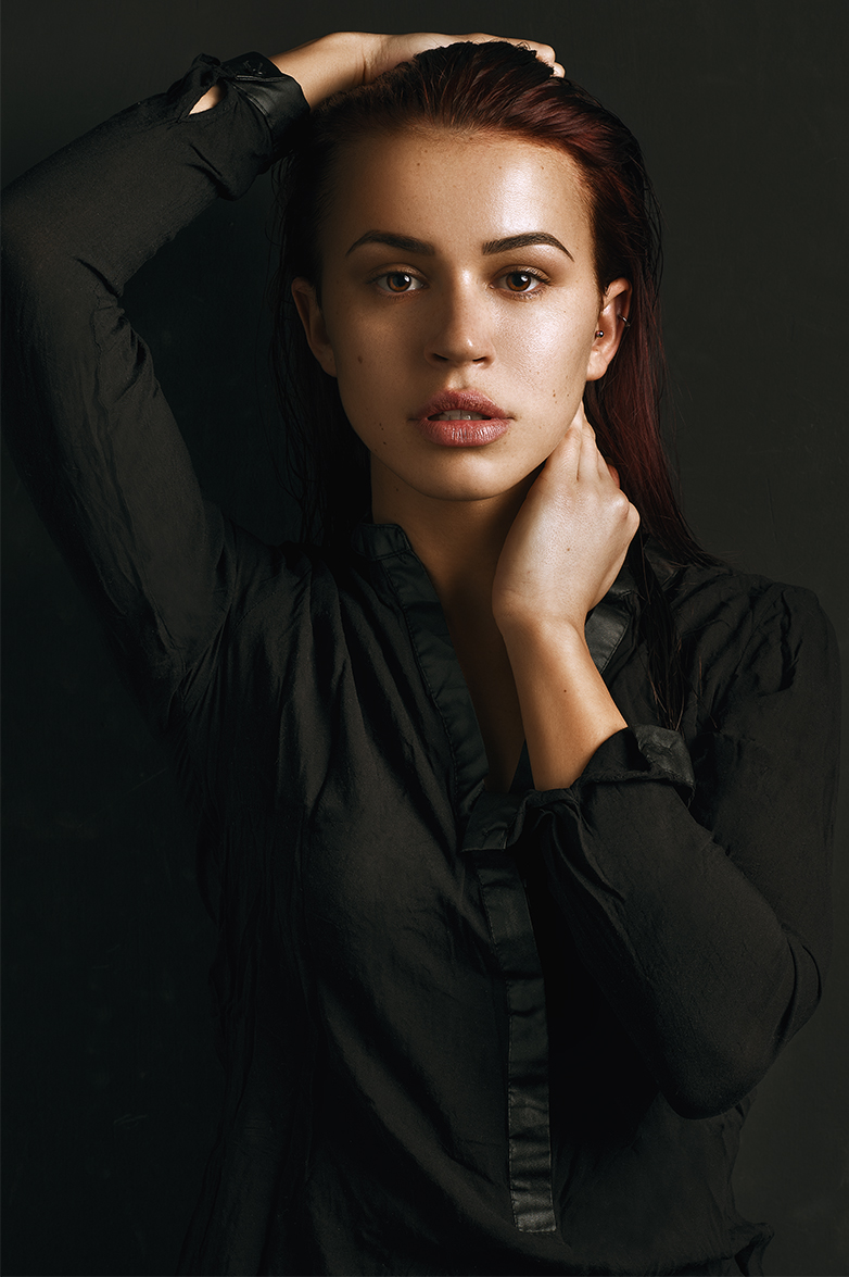 Female model photo shoot of Svetlana Tarakanova