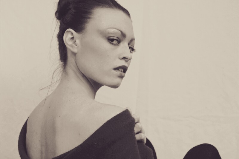 Female model photo shoot of Sarah Louise Reineck