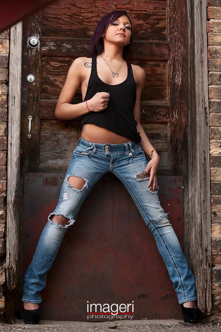 Female model photo shoot of Kelsey Hanna