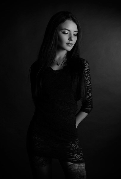 Female model photo shoot of Kateryna