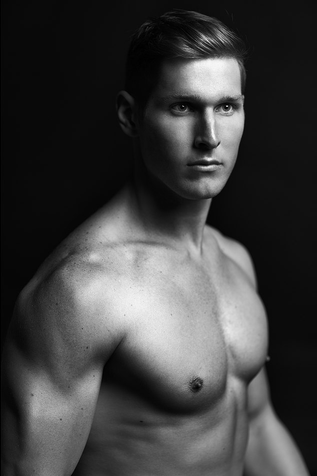 Male model photo shoot of WestonRichey 