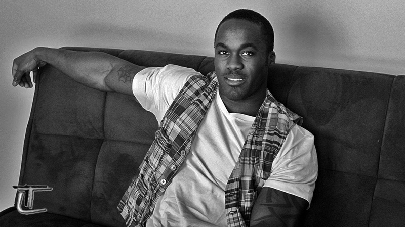 Male model photo shoot of Shondel Cummings by Through The Lenz Photoz