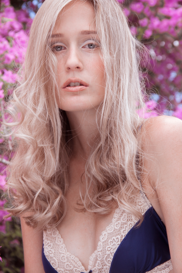 Female model photo shoot of AmeliaJanesphotography