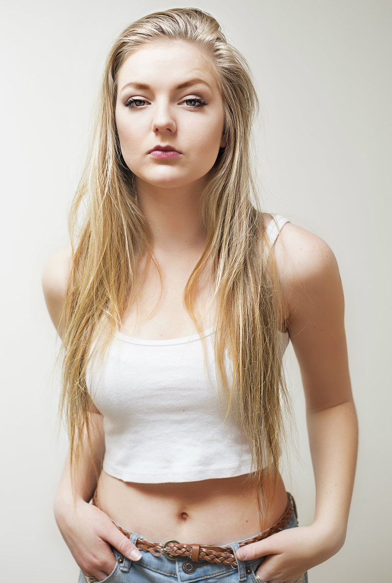 Female model photo shoot of emilymerrick