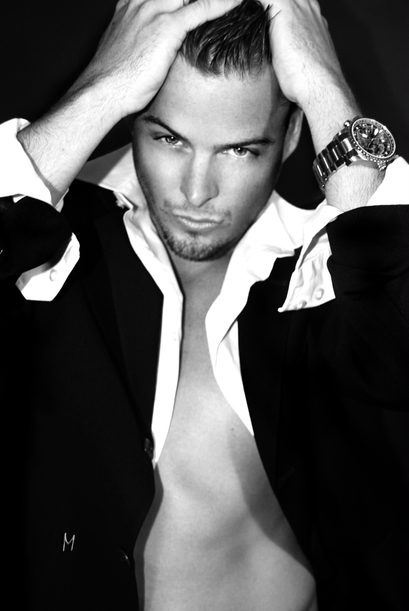 Male model photo shoot of bwo34