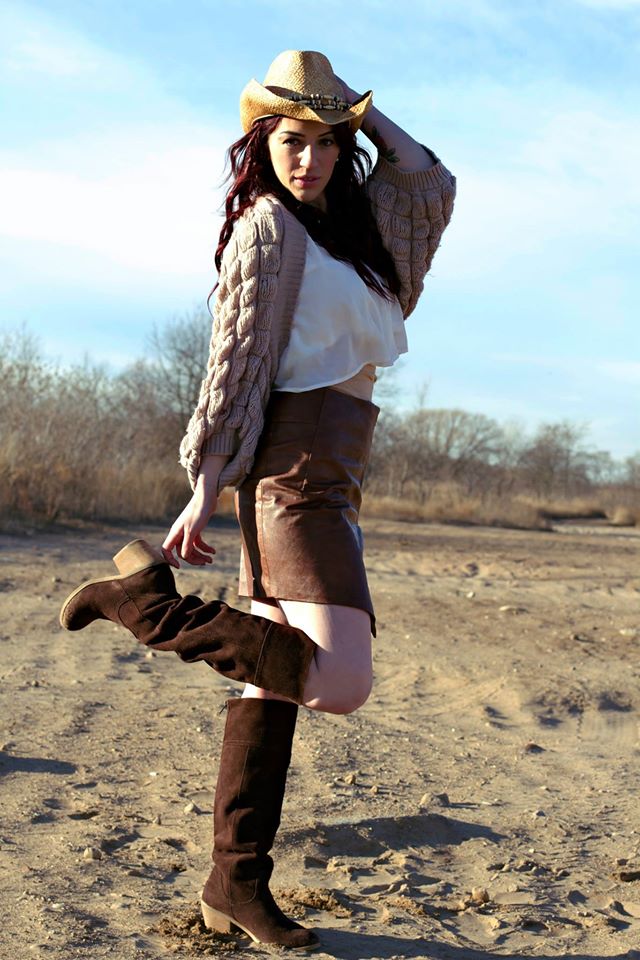 Female model photo shoot of Keri Cee nyc by Kelly West Photography in Brooklyn NY