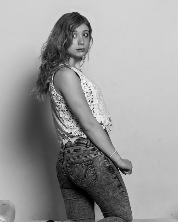 Female model photo shoot of KoralYuvonne