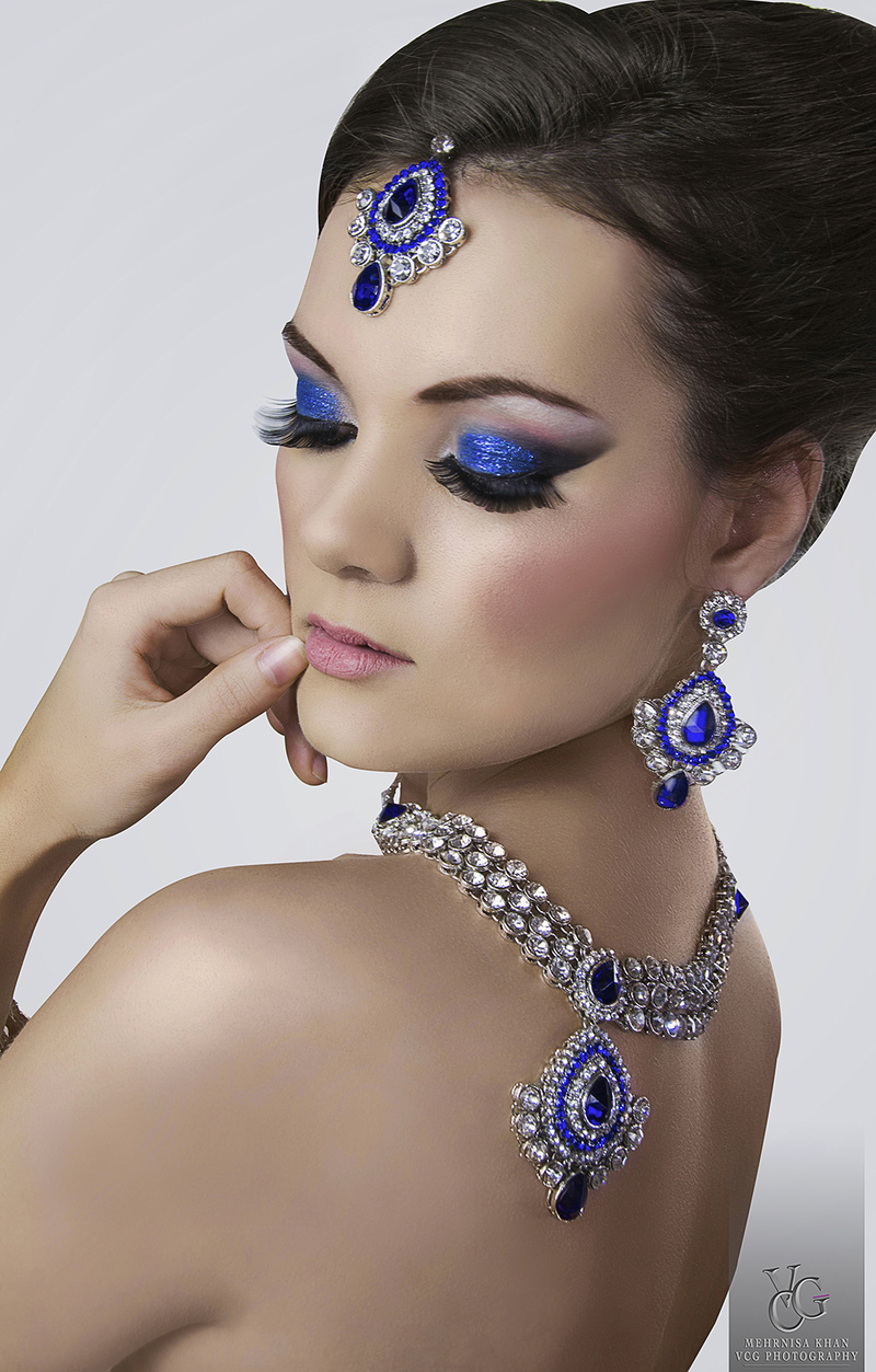 Female model photo shoot of Mensa Khan in Luton, makeup by Maarya Amin