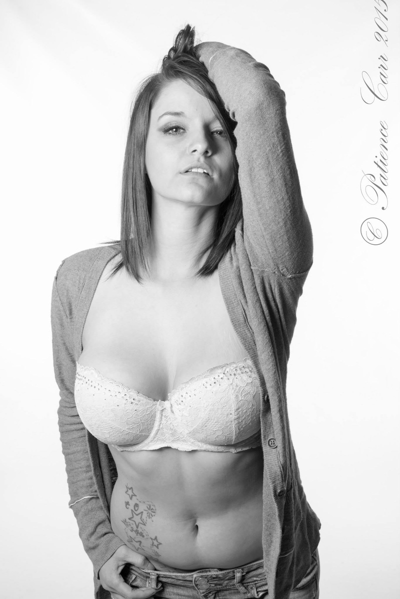 Female model photo shoot of Patience Fioravanti in Tulsa, Ok