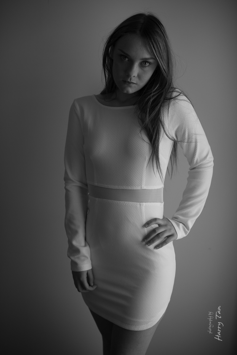 Female model photo shoot of Sakyra Fox in Harry Tan Studios