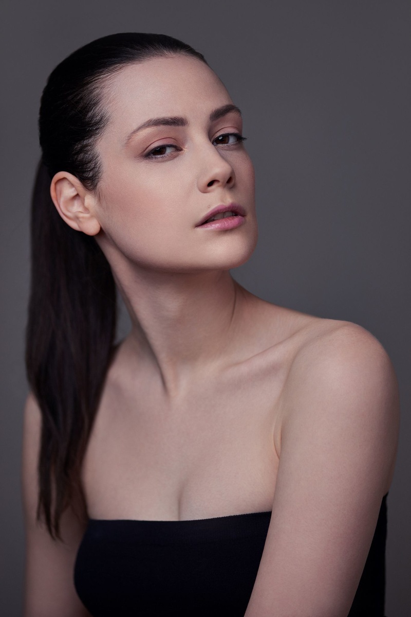 Female model photo shoot of Sam Mae 