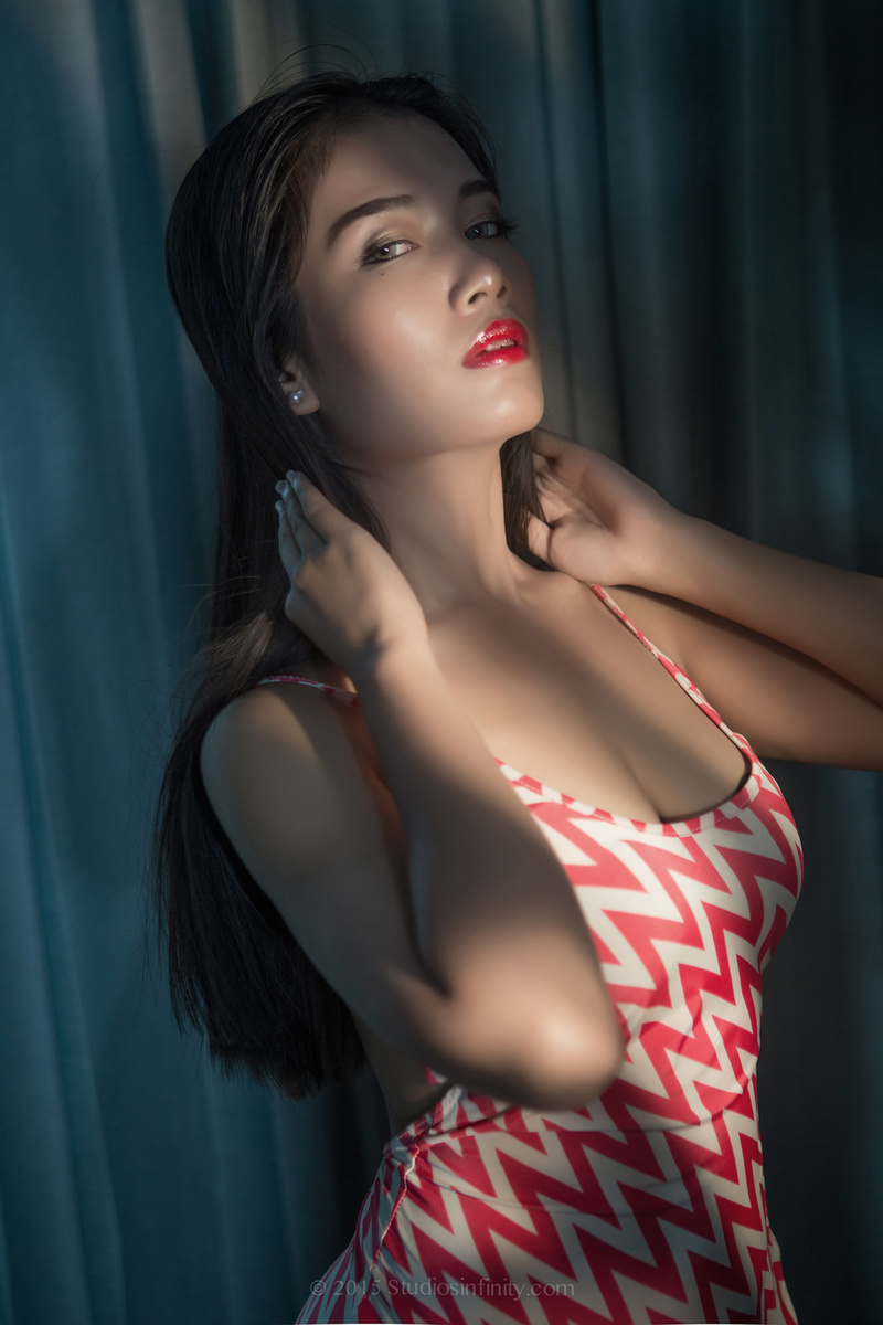 Female model photo shoot of Tegoshimiwa by Sandy Thomas Porter in Bangkok, Thailand