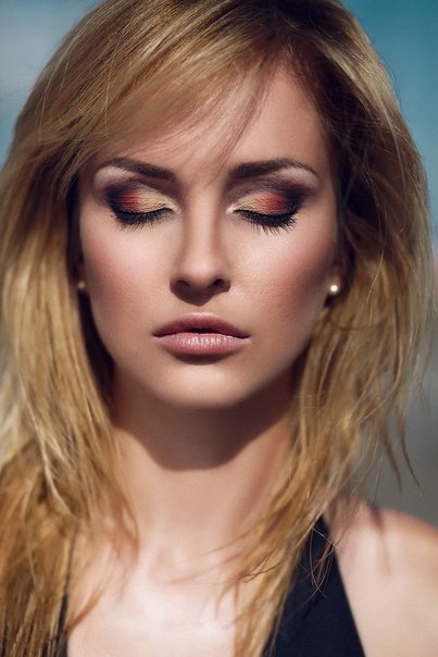 Female model photo shoot of Angelina Botvich