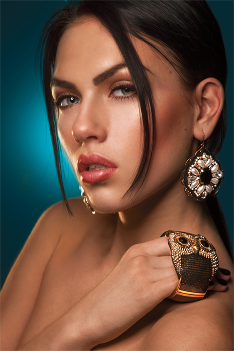 Female model photo shoot of Ayper by Smoshkov