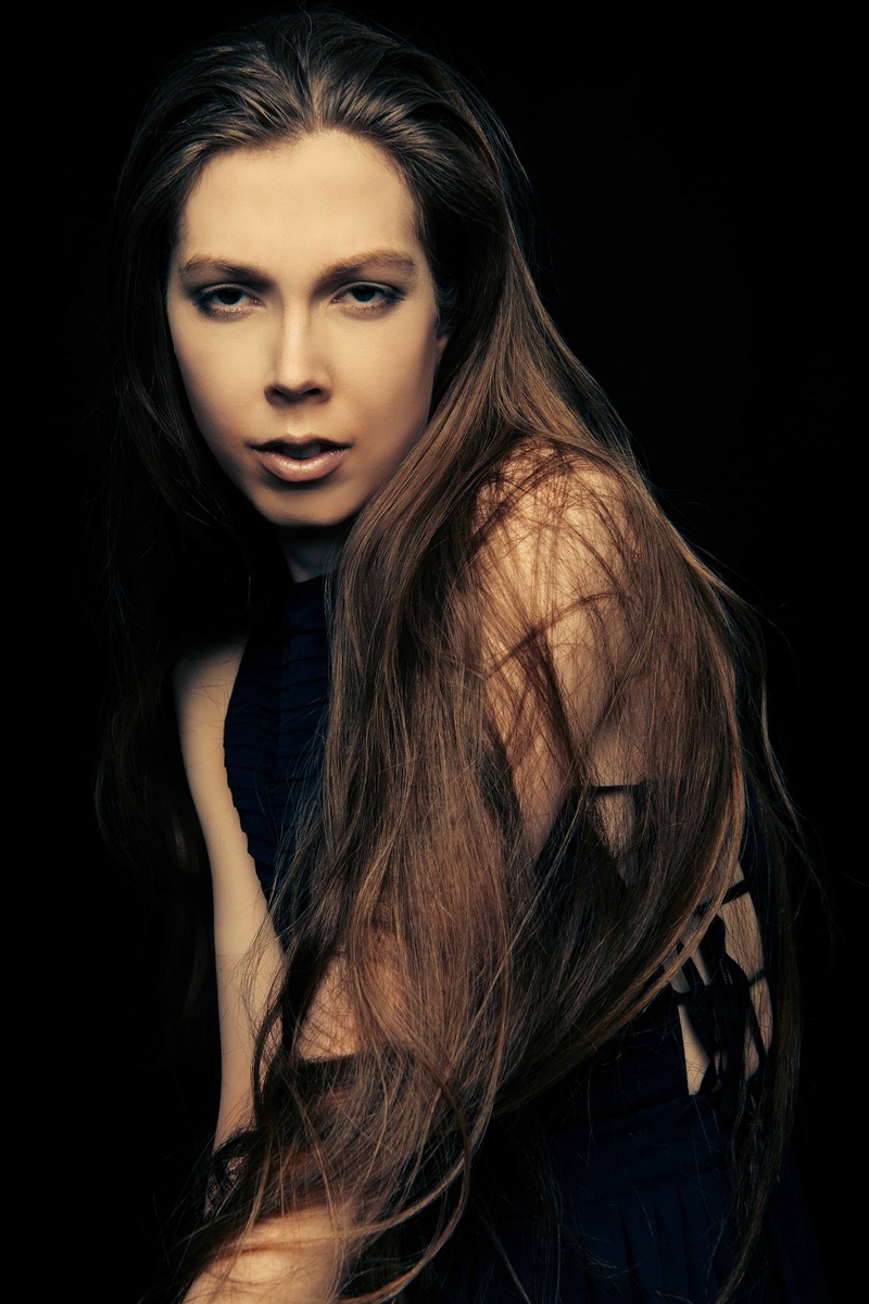 Female model photo shoot of Seana Steele in Brooklyn, NY