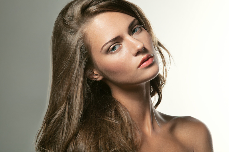 Female model photo shoot of Tarah_Loong by Smoshkov