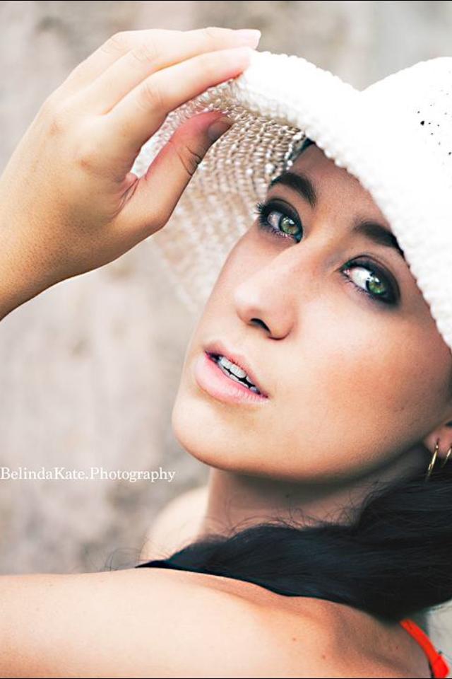 Female model photo shoot of Danielle Willett