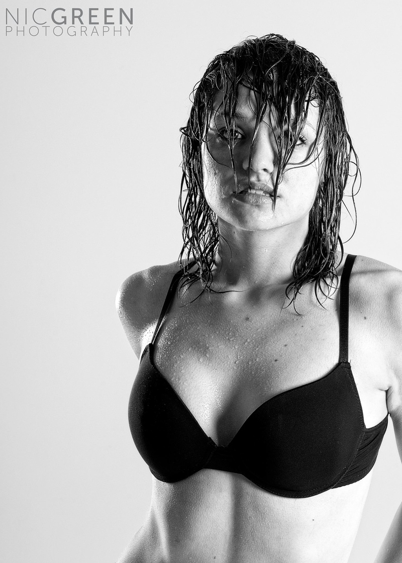 Female model photo shoot of ConfidentMeagan