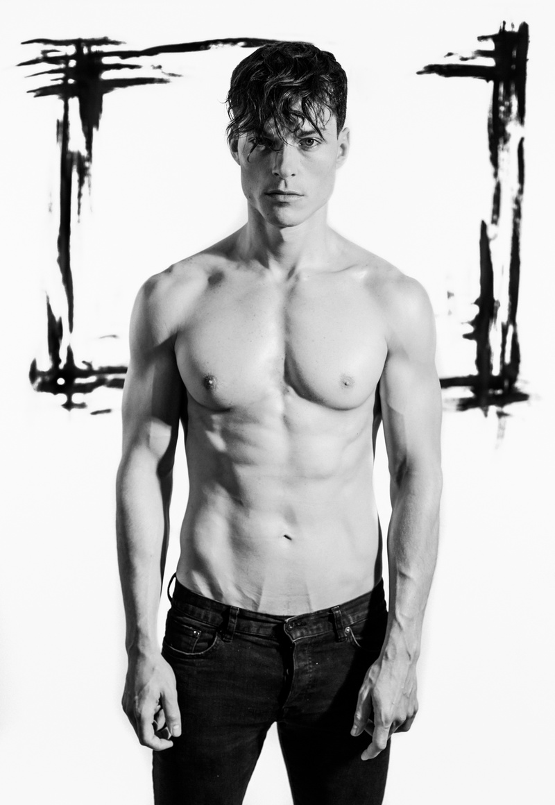 Male model photo shoot of Xander Ryan