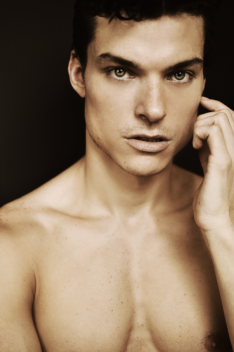 Male model photo shoot of Xander Ryan