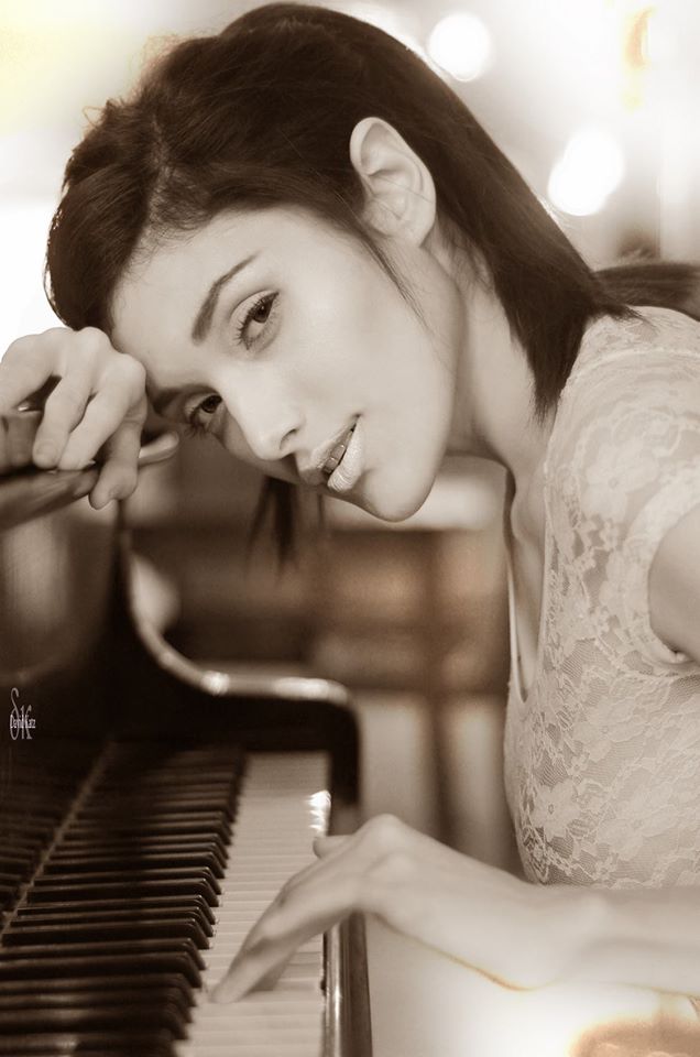 Female model photo shoot of ---Ana-Maria---