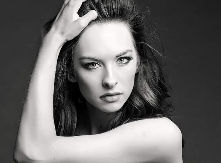 Female model photo shoot of Amy Jacqueline Scheel