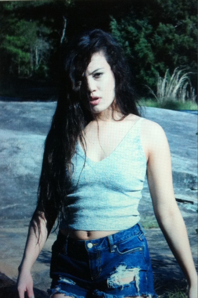 Female model photo shoot of Maria9688