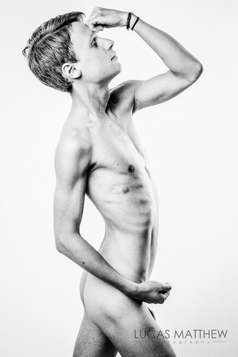 Male model photo shoot of Lucas Matthew