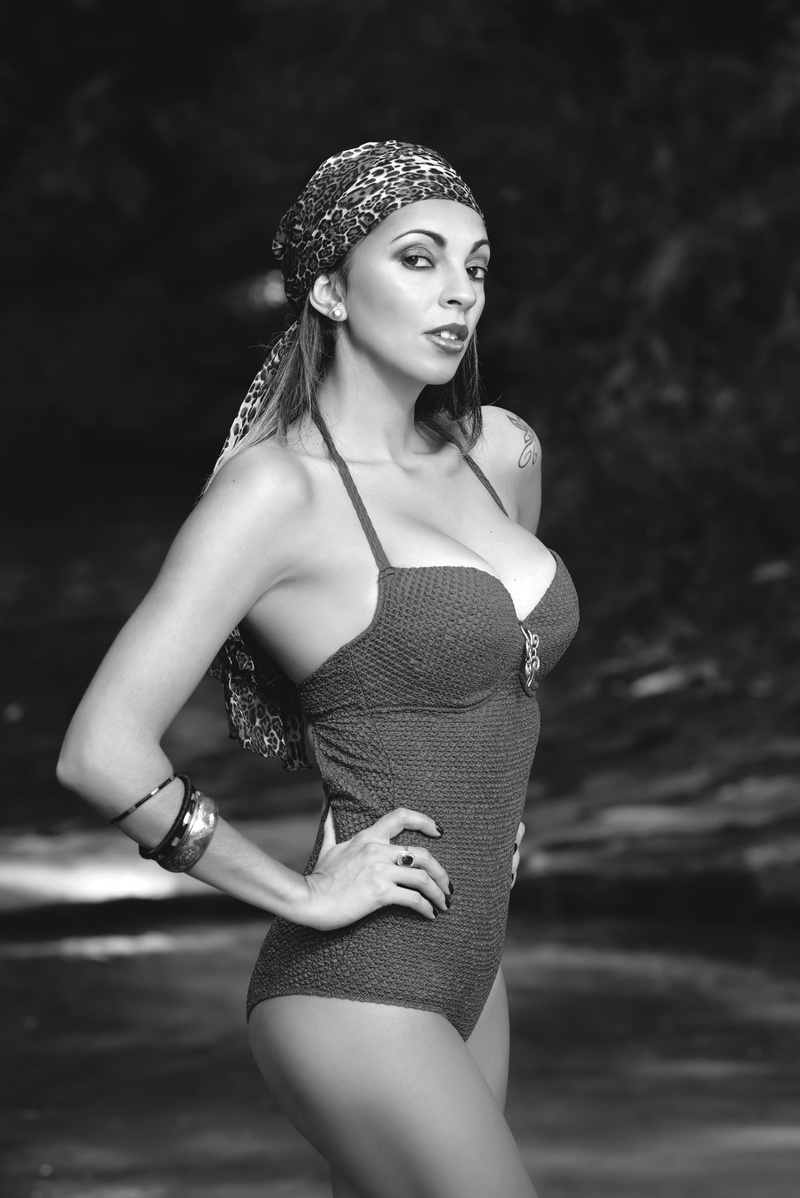 Female model photo shoot of Silvana Moyano