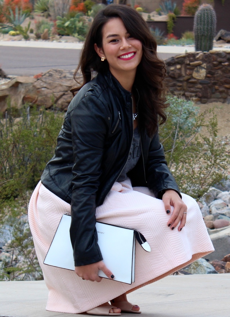 Female model photo shoot of TamaraK in Arizona
