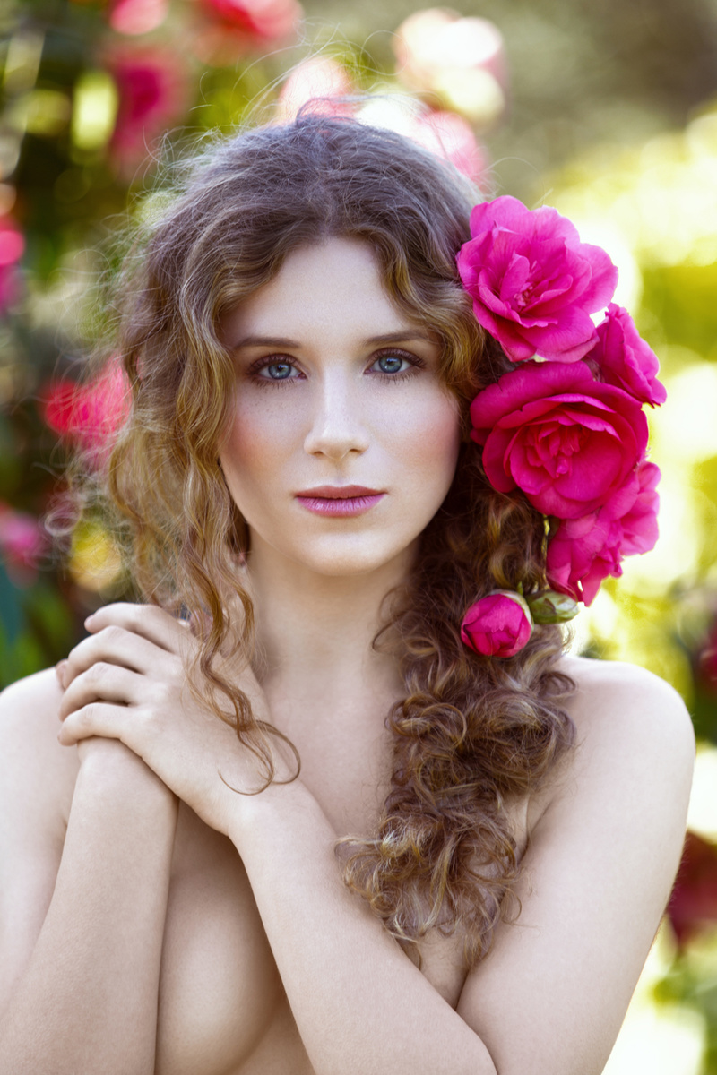 Female model photo shoot of Jen Somerfield, makeup by Alex Fia
