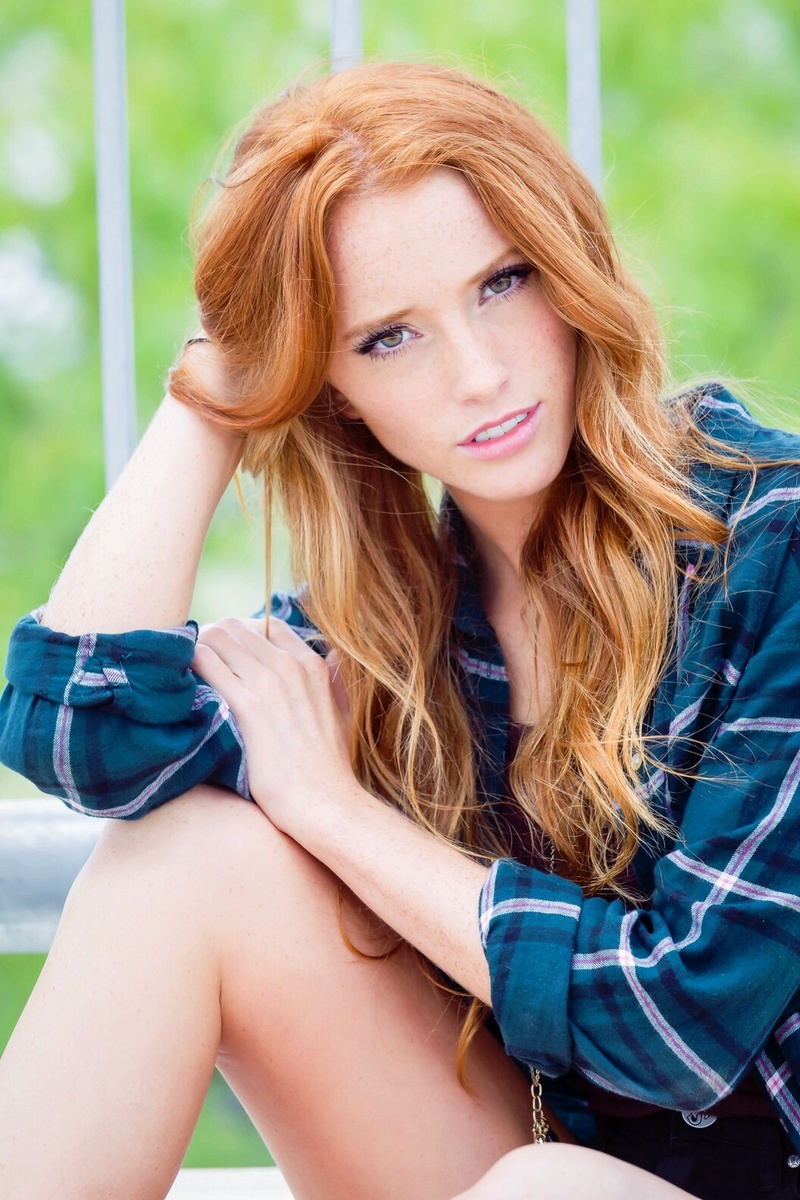 Female model photo shoot of sarah_roesler by Morgan Cassady in Denton, TX