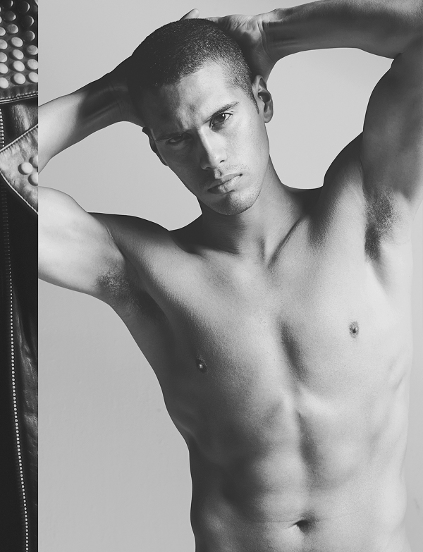 Male model photo shoot of Iatolla Of Rocknrolla