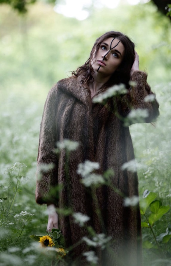 Female model photo shoot of jordanrachel in Bois de Vincennes, Paris