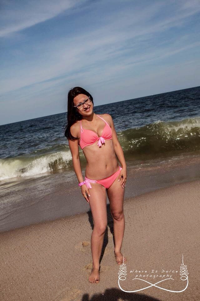 Female model photo shoot of Arlene Este in Jersey Shore
